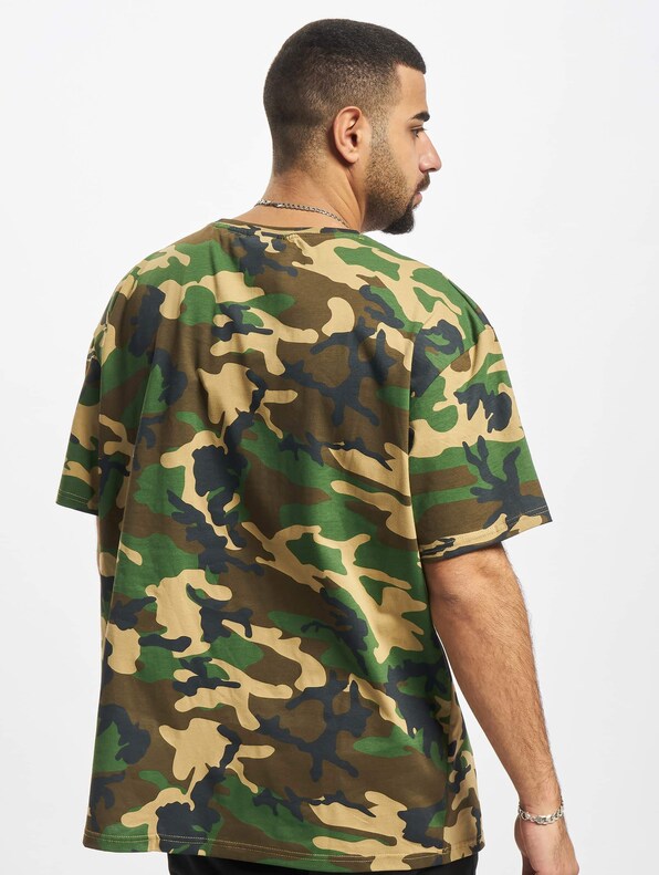 Southpole Short Sleeve T-Shirt-1