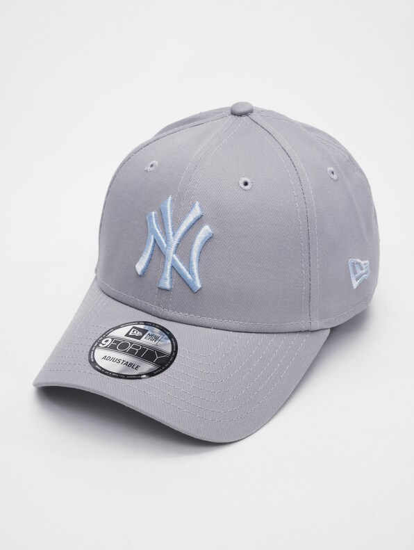 League Essential 9FORTY New York Yankees-0