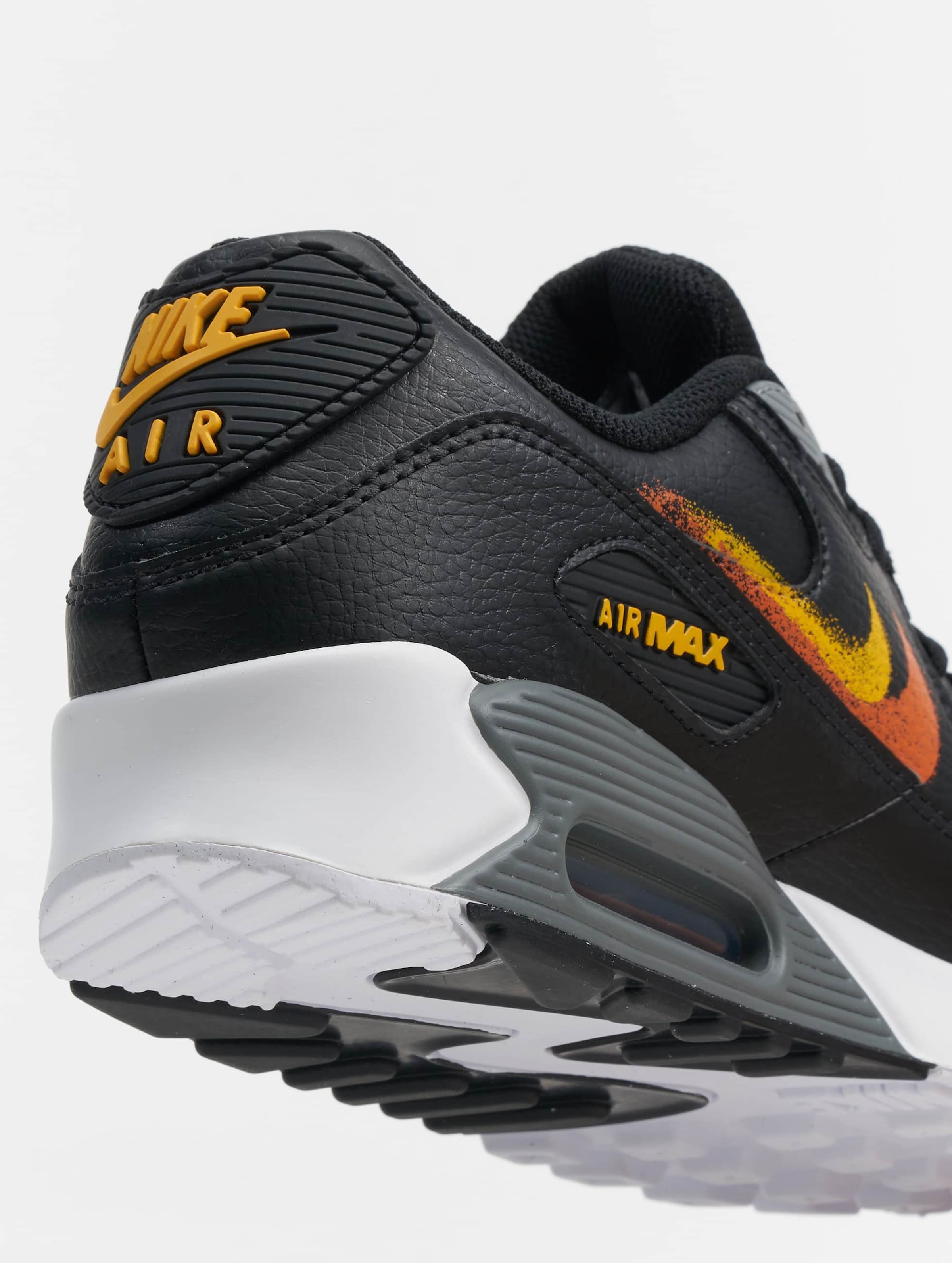 Nike air max hot sale 9 essential tour yellow