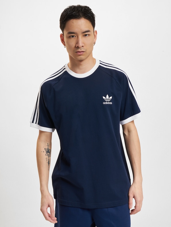 3 Stripes-2