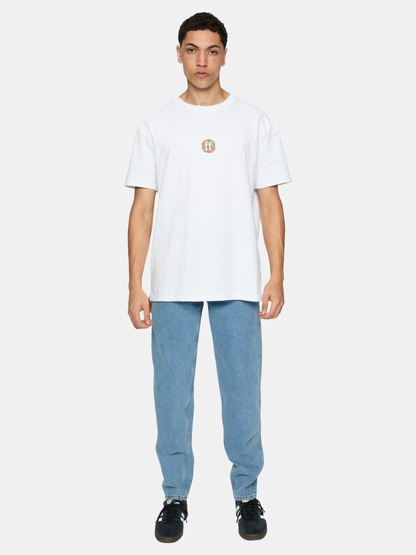 Forgotten Faces Falcon Oversized T-Shirts-2