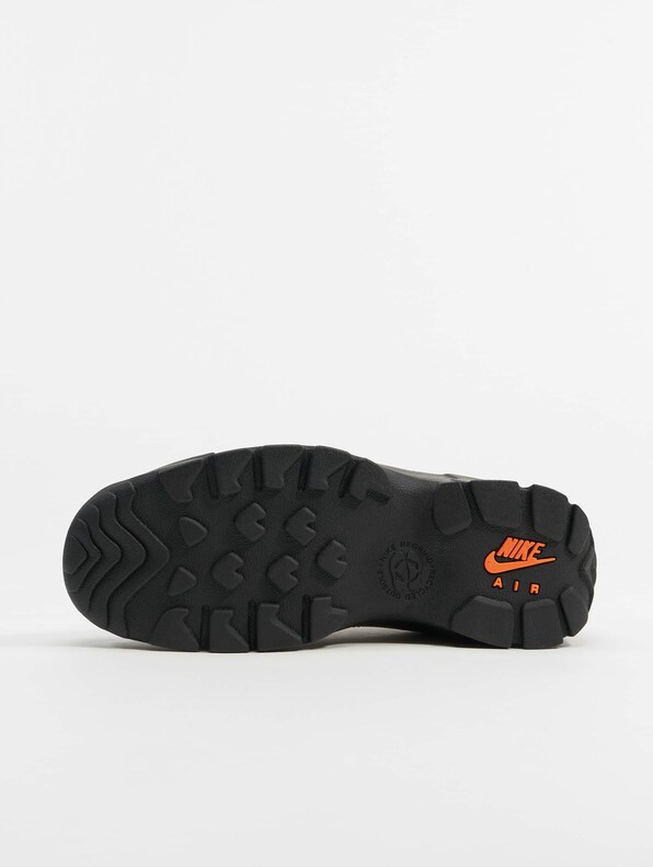 Nike Acg Air Mada Sneakers Bison/Blackhyper Crimsontotal-6
