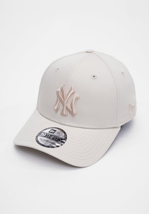 New York Yankees MLB Outline
