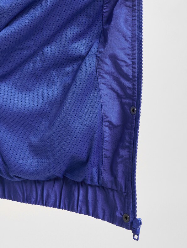 Oversized Shiny Crinkle Nylon-6