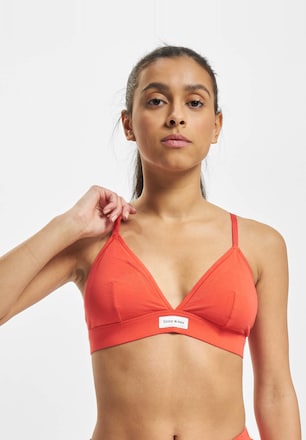 Unlined Triangle B