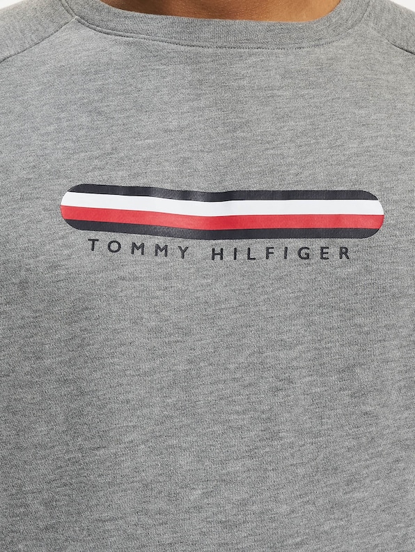 Tommy Hilfiger Sweater-3