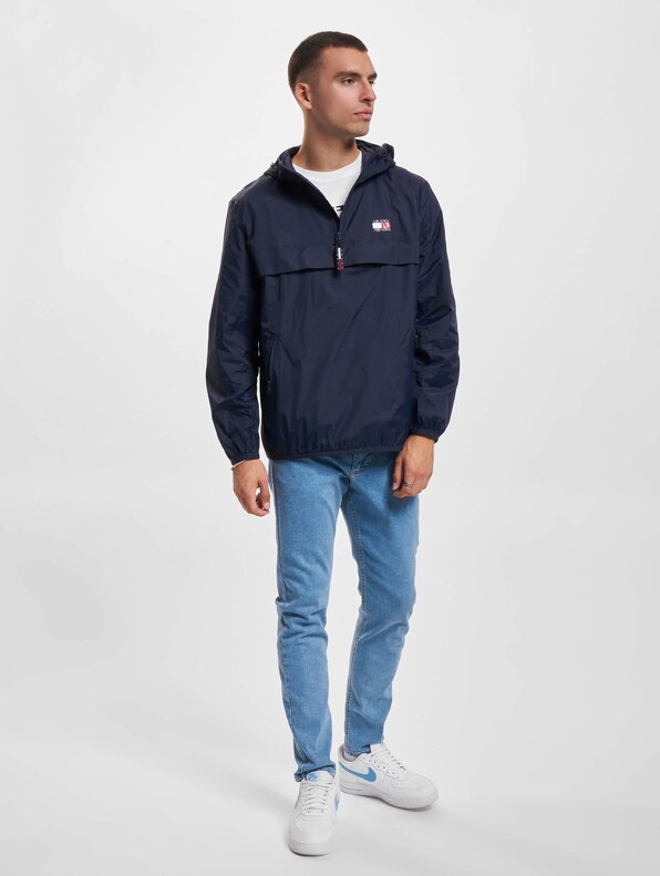 Tommy Jeans Pckable Tech Chicago Popover Windbreaker-9