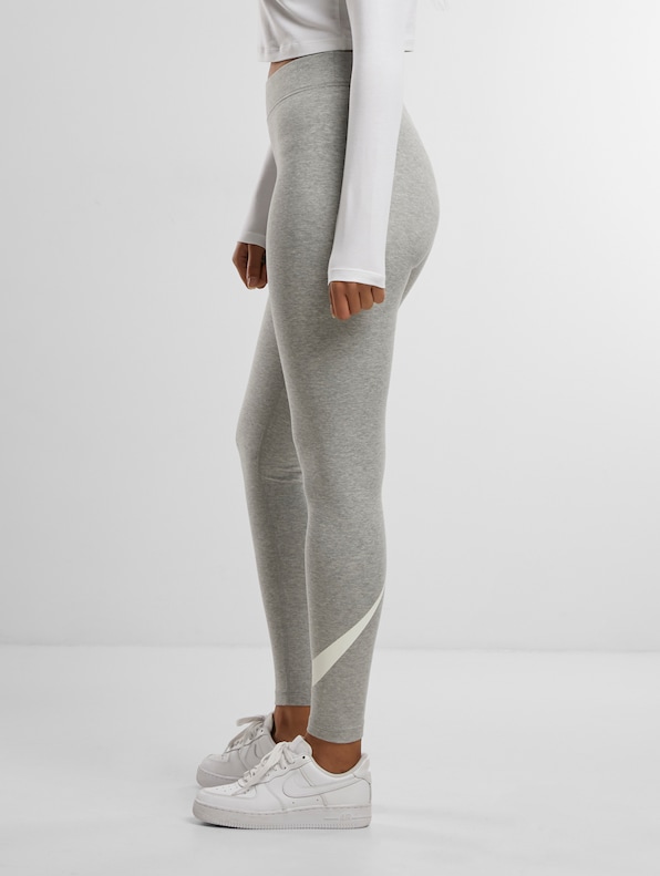 Nike Sportswear Classics Leggings-2