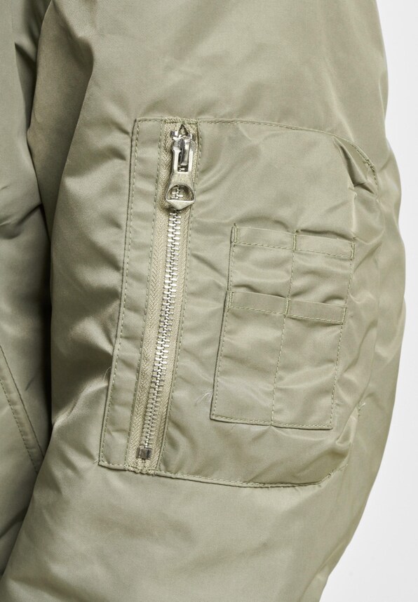 Queens Bomber -4
