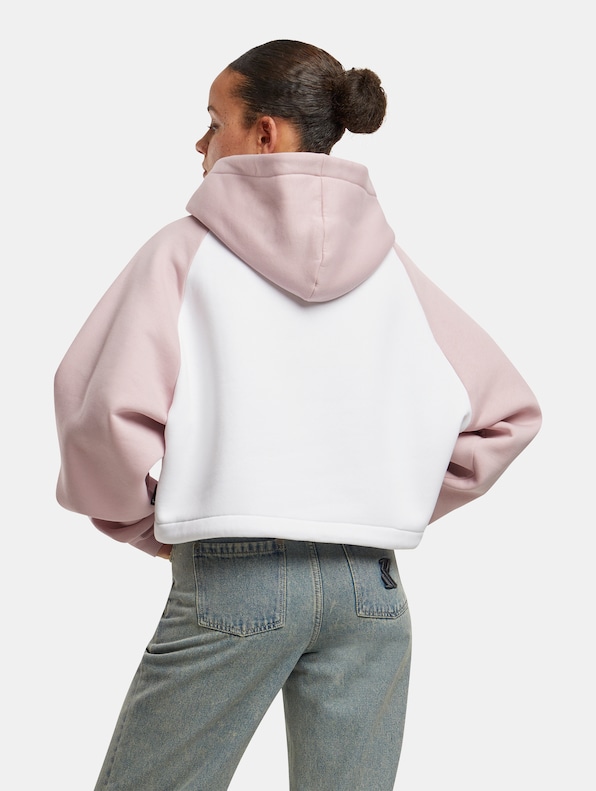 Woven Signature Street Academy Crop Raglan -1