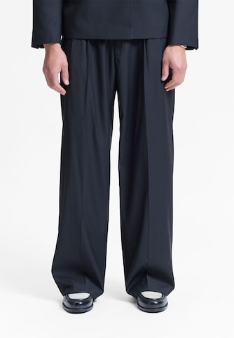 TAILORED 