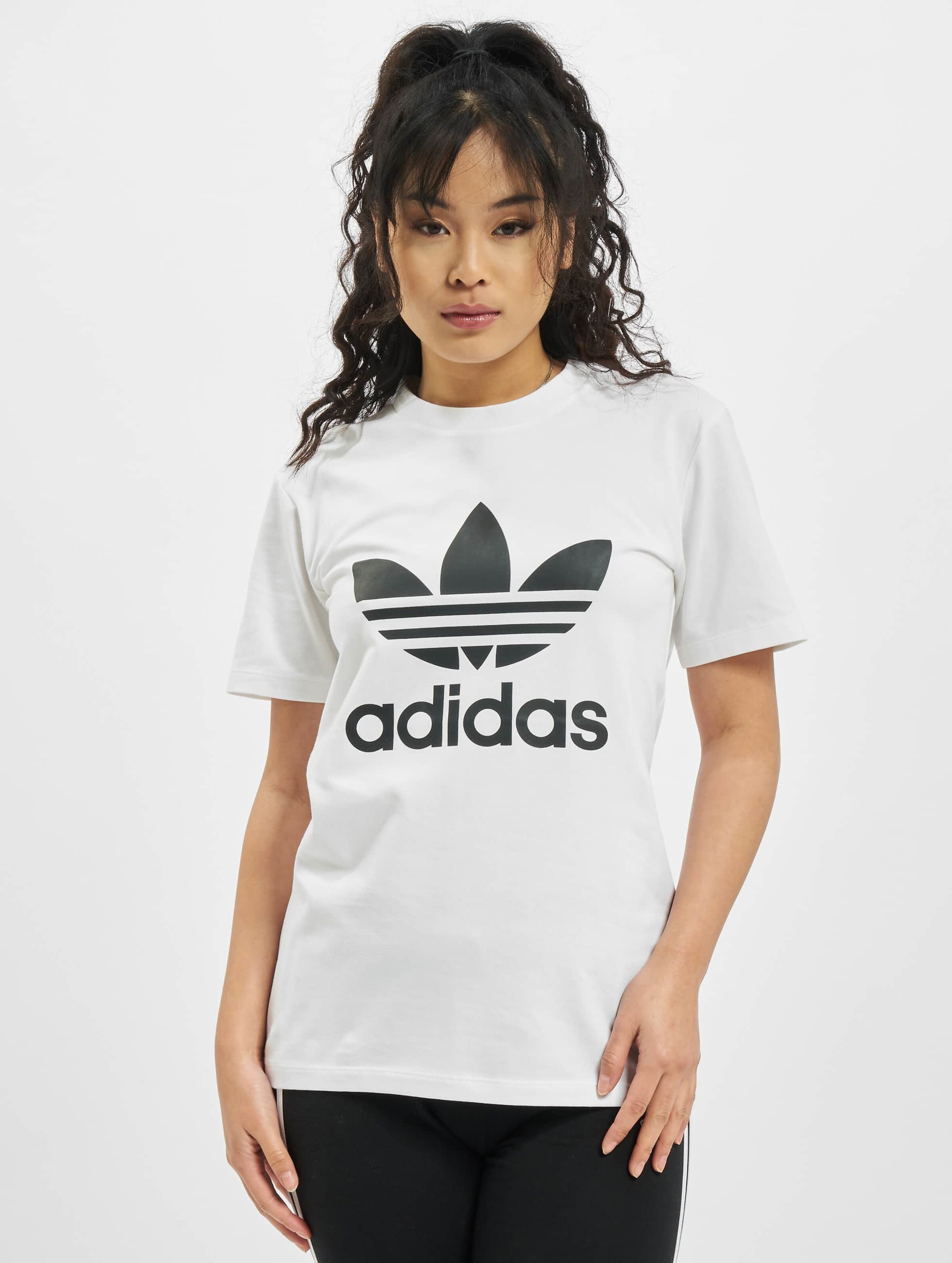 Adidas originals outlet tee shirt