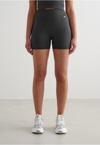 Ribbed Seamless