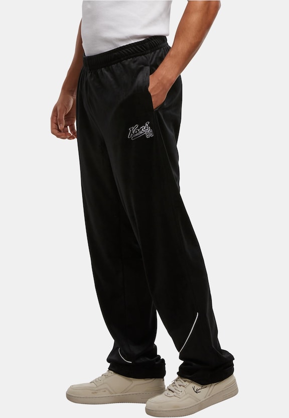 Kani Varsity Velours-2
