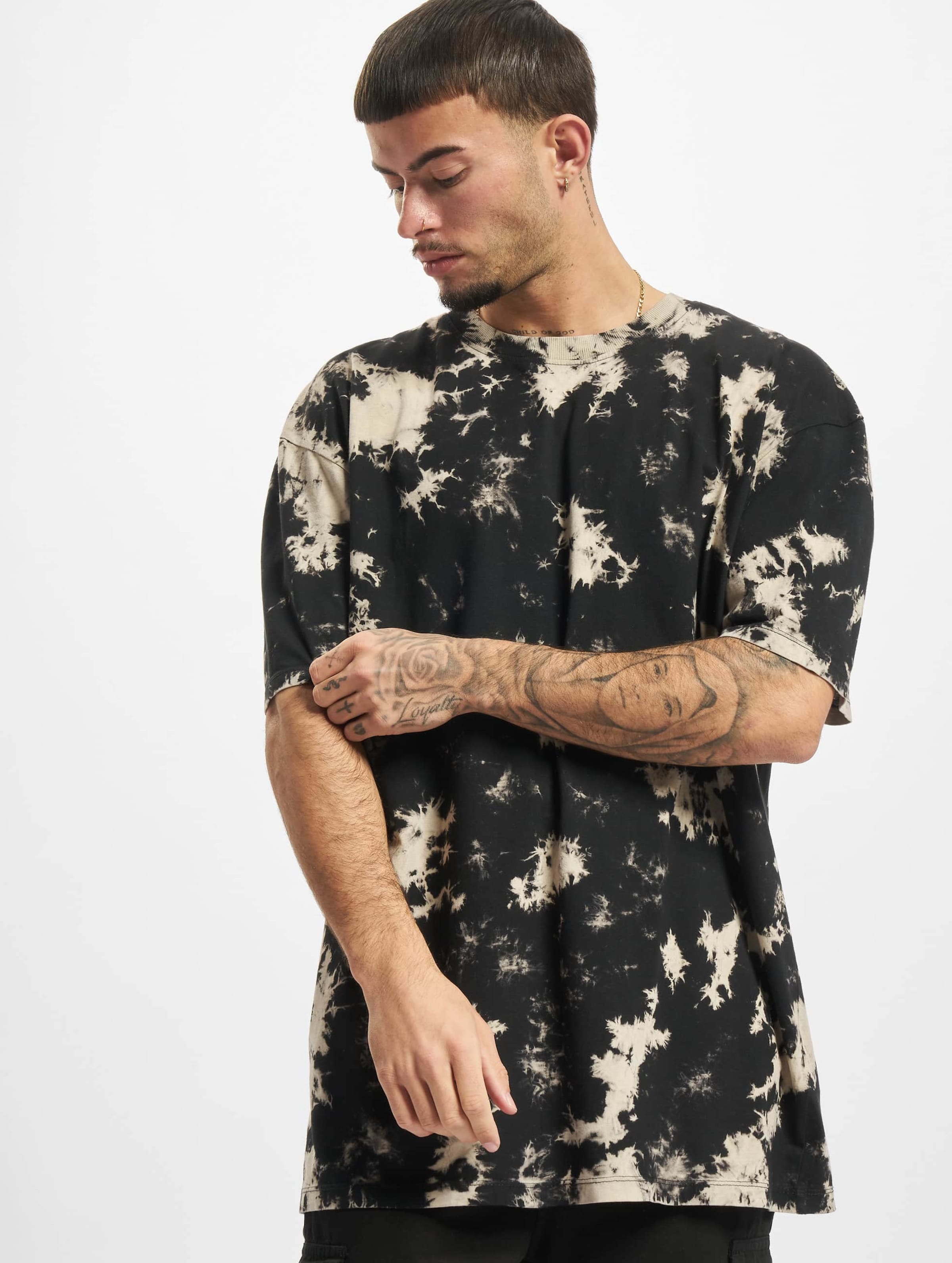 Urban Classics Heren Tshirt -5XL- Oversized Bleached Zwart