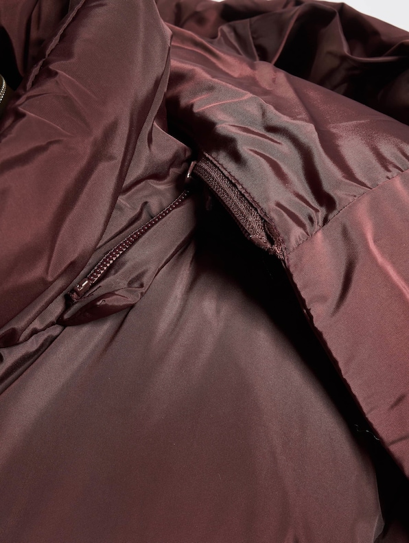 Hooded -5