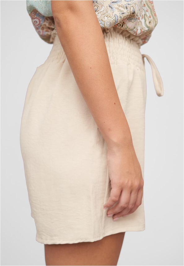 Musselin High Waist Shorts mit Bindedetail-3