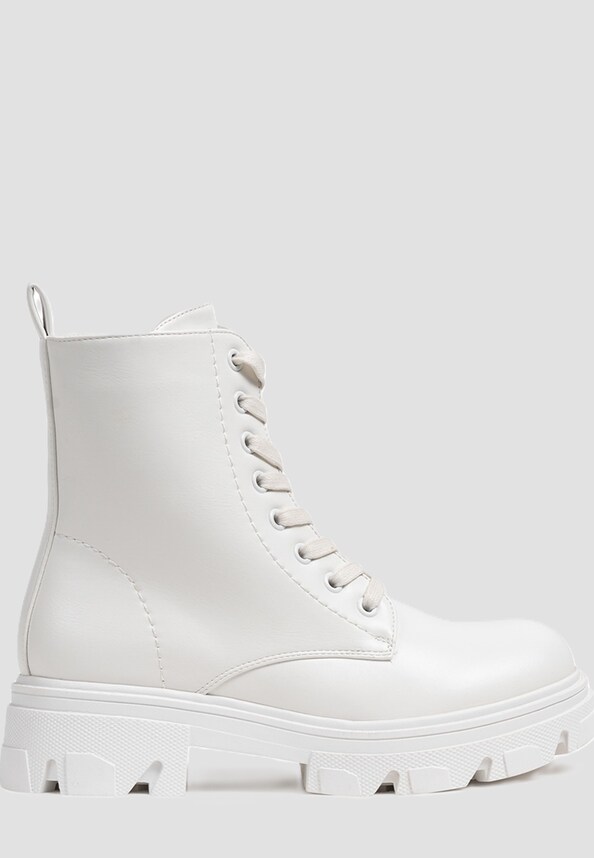 Schnürrhalbstiefel-2