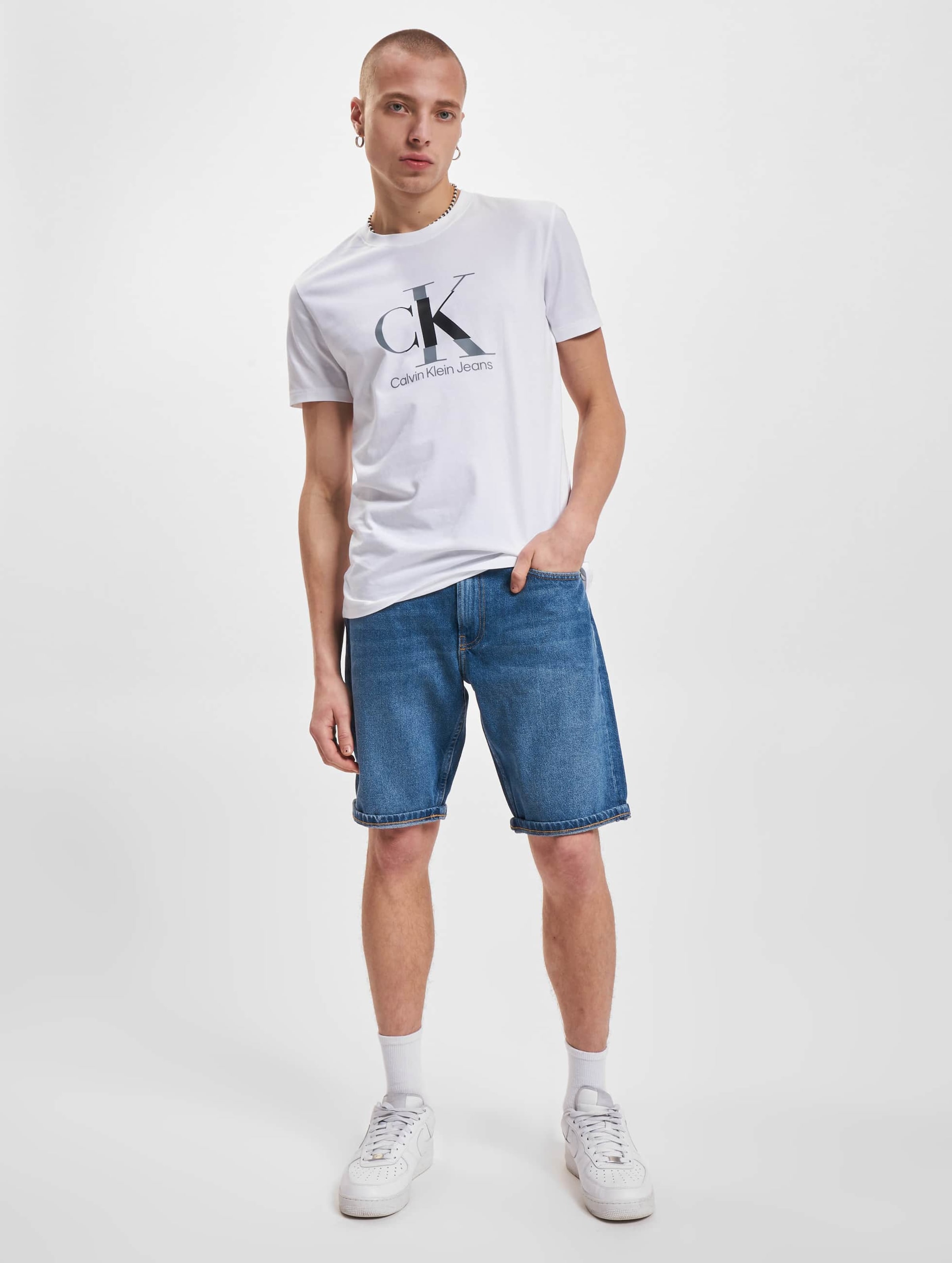 Calvin klein hotsell short jeans