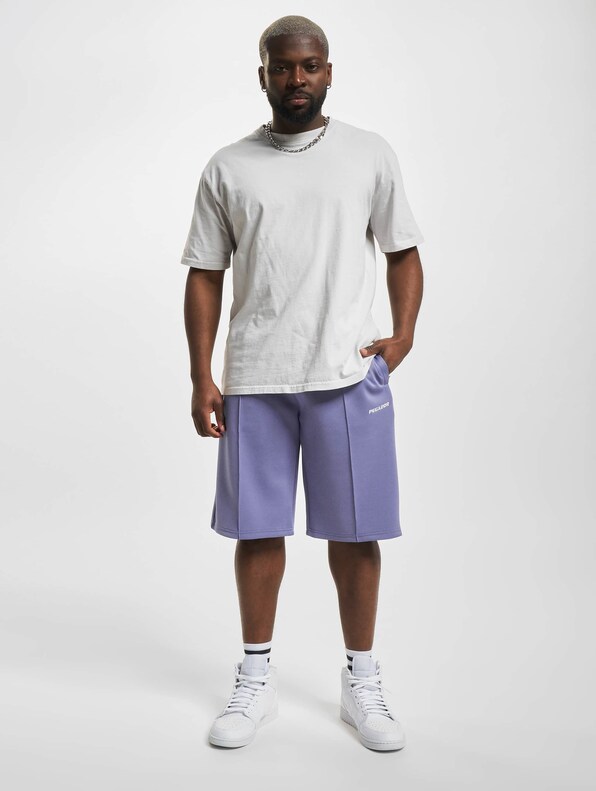 Tripp Logo Wide Track-6