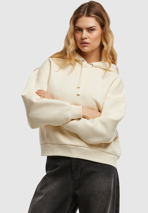 Small Signature Essential Os-0