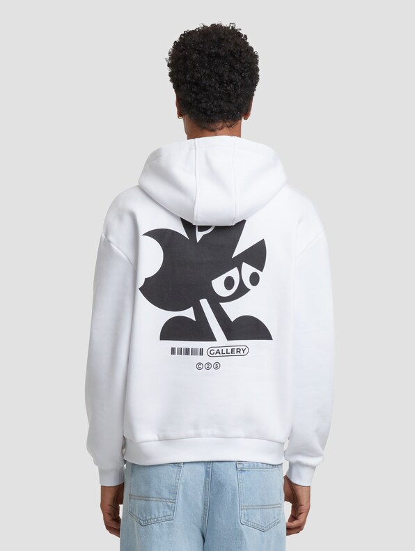 Artists Gallery Fluffy-1