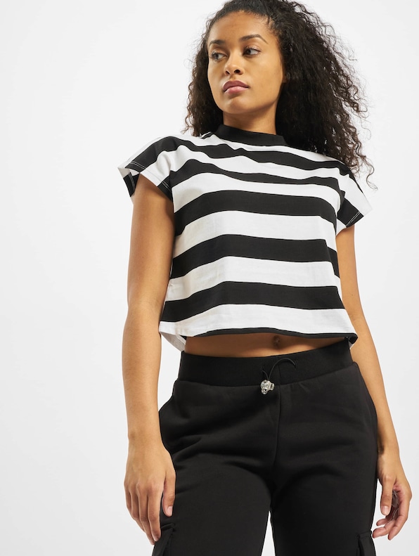 Stripe Short-0