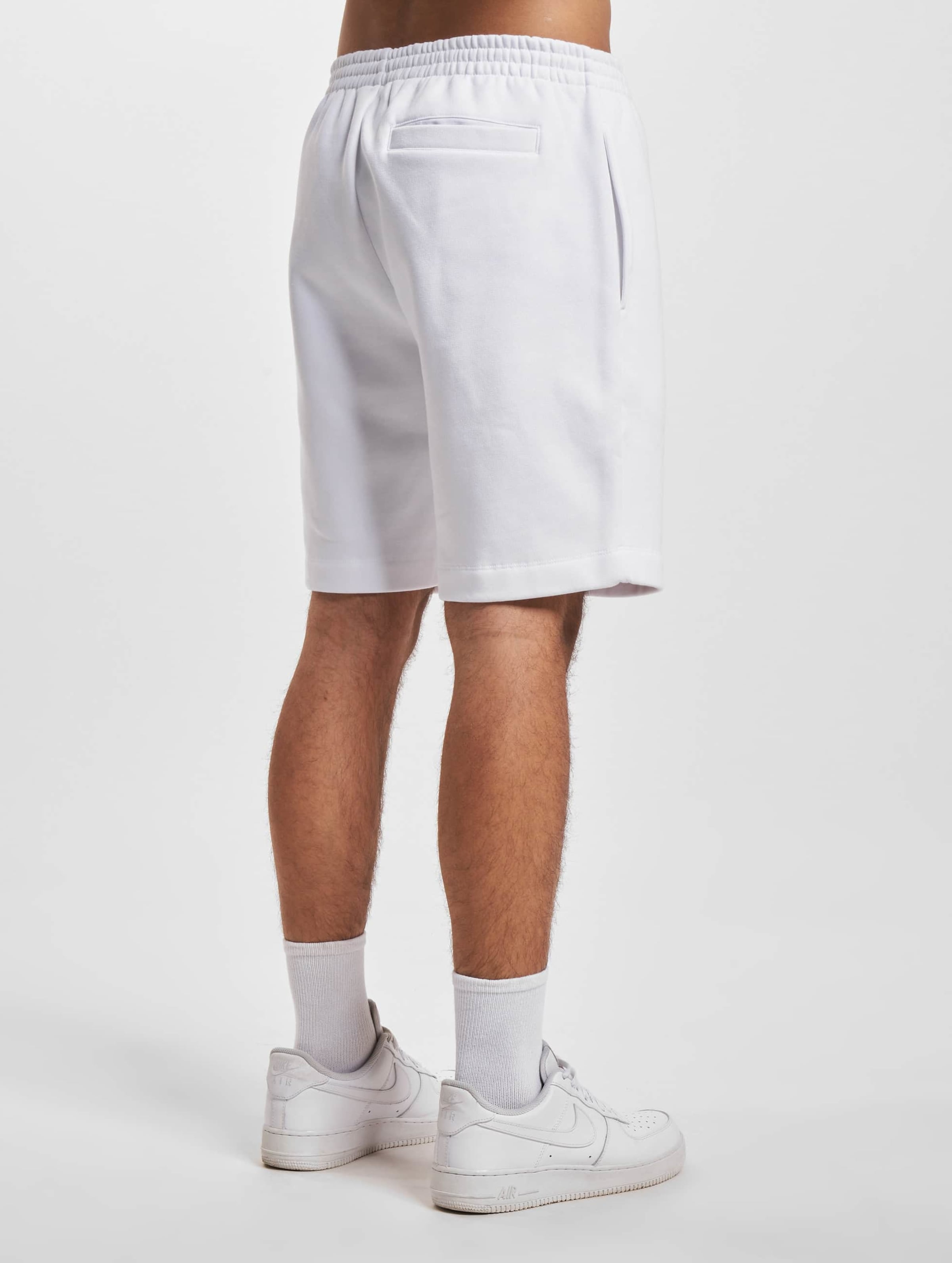 Lacoste hot sale shorts white