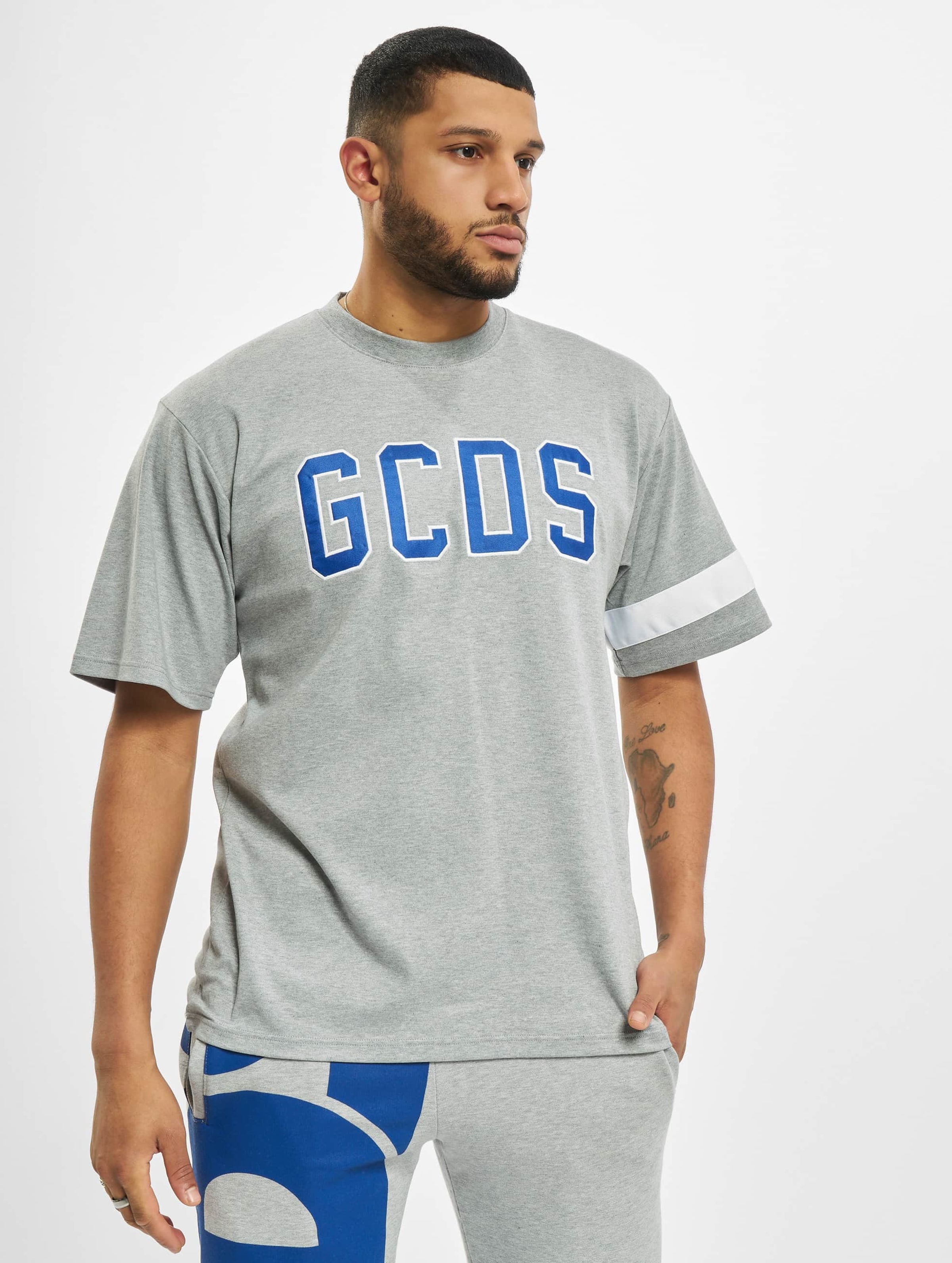 Gcds t shirt on sale bianca