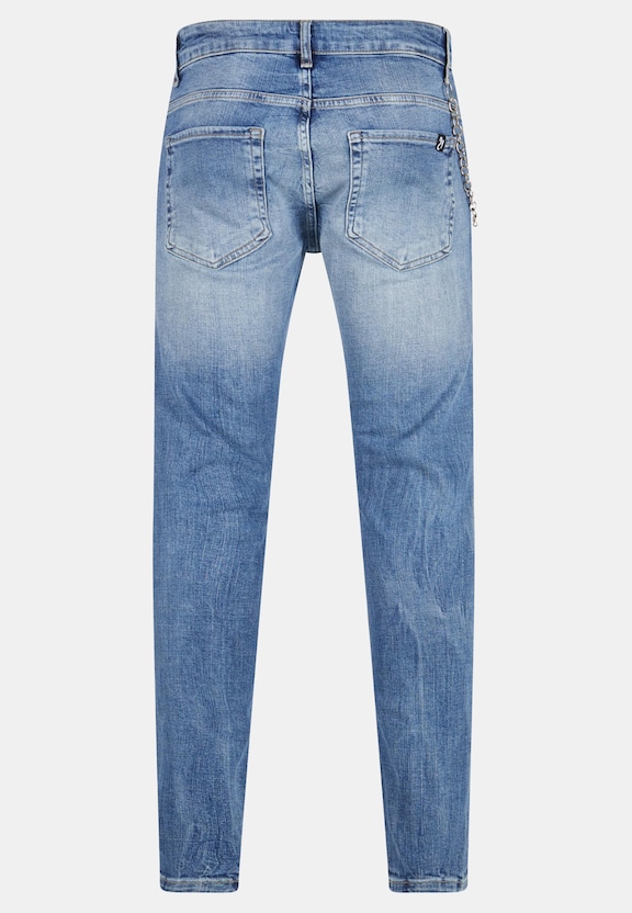 Skinny -4