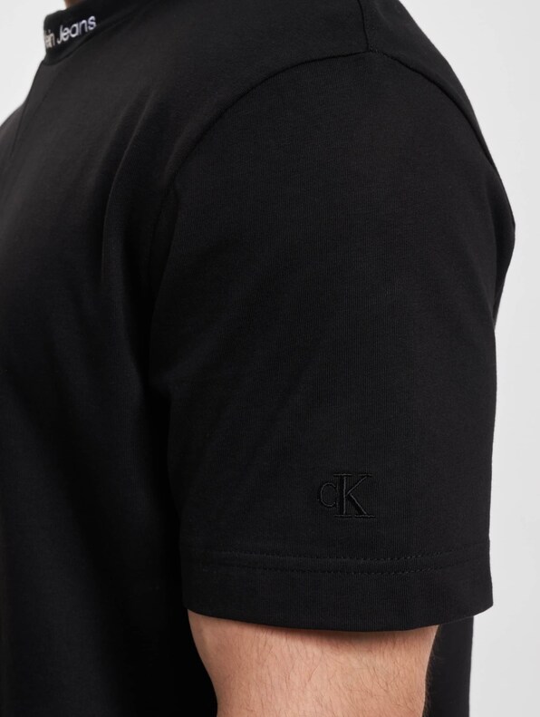 Calvin Klein Jeans Embro Logo Neck T-Shirt-4