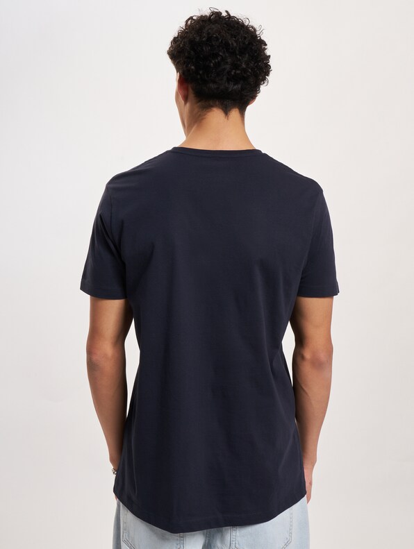 Can´t Hang With Us-1