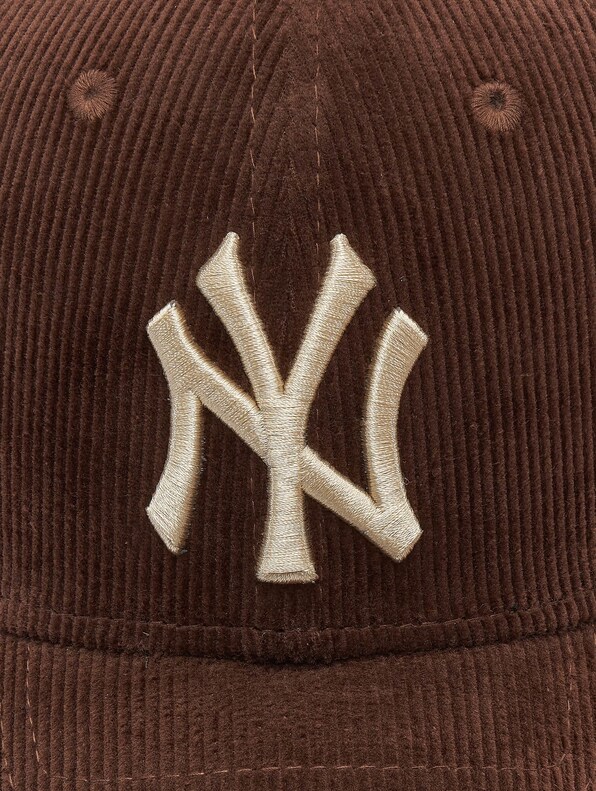 MLB New York Yankees Cord 39Thirty-3