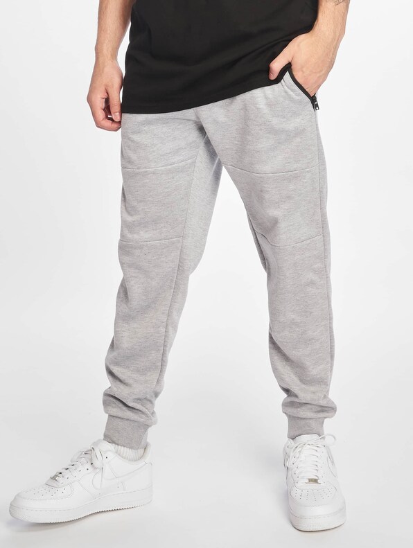 Basic Tech Fleece-2