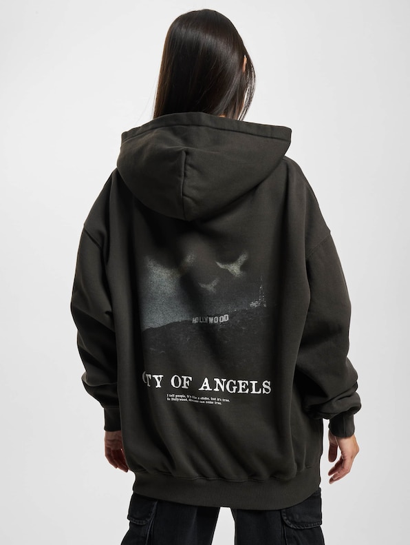 Angel Oversized-1