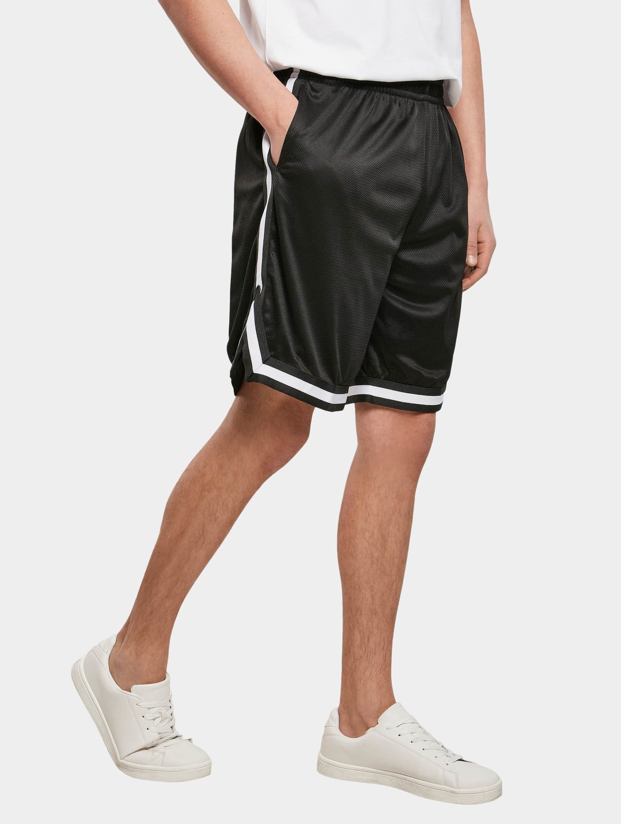 Build Your Brand Two-tone Mesh Shorts Mannen op kleur zwart, Maat S