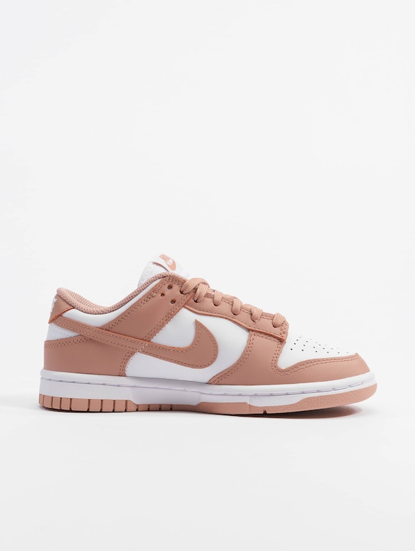 Dunk Low Rose Whisper-3