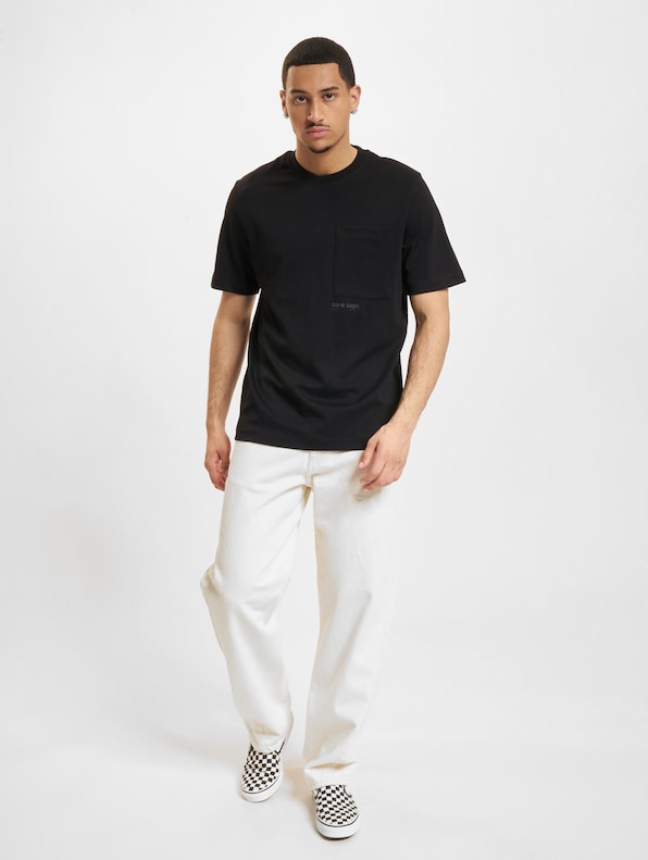 Commute Pocket Crew Neck-4