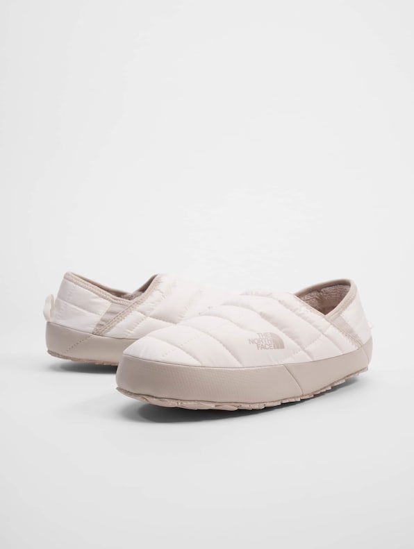 The North Face Thermoball Traction Mule V Slippers Gardenia-0