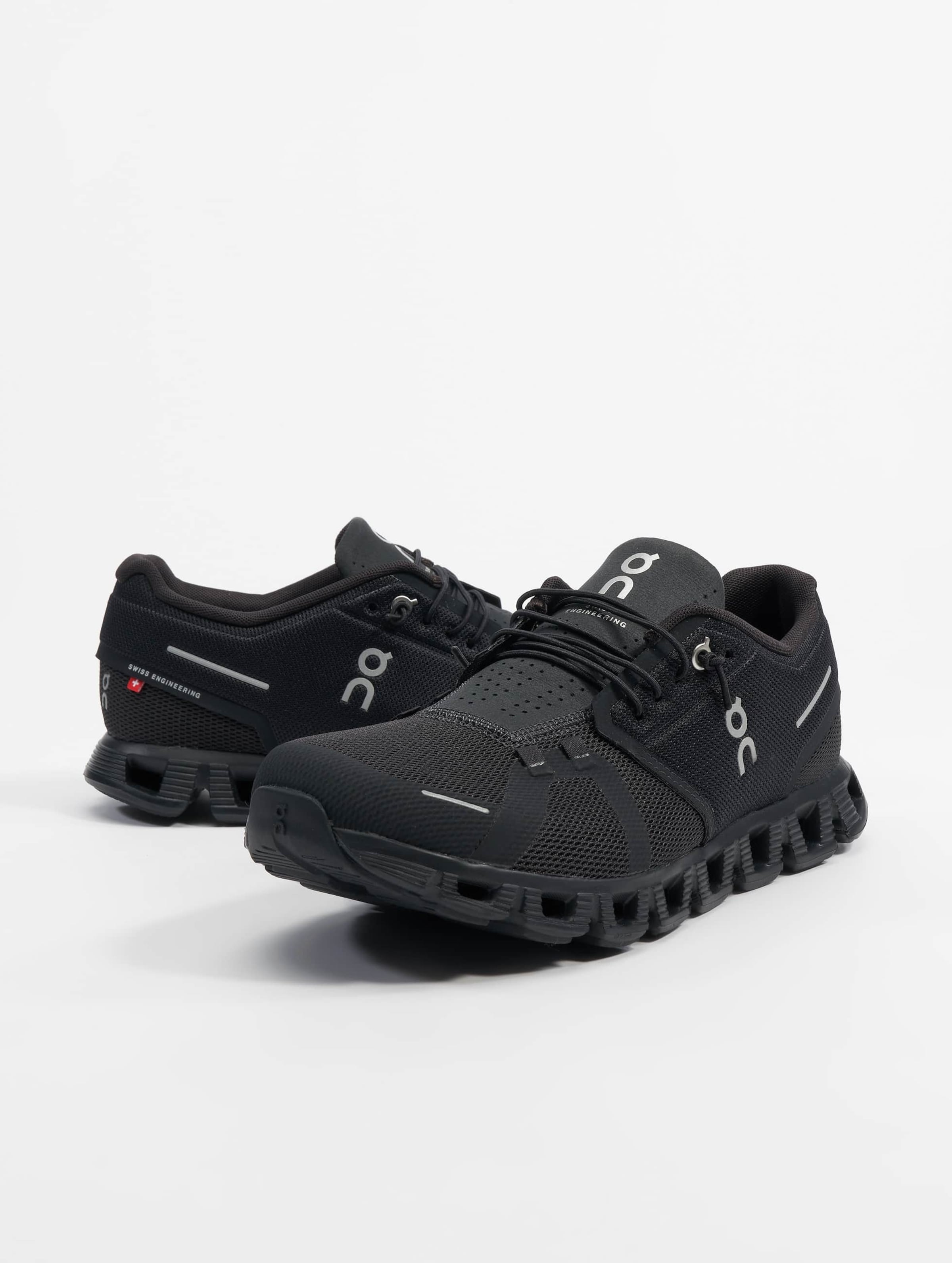 ON Running Cloud 5 M Sneaker Mannen op kleur zwart, Maat 46