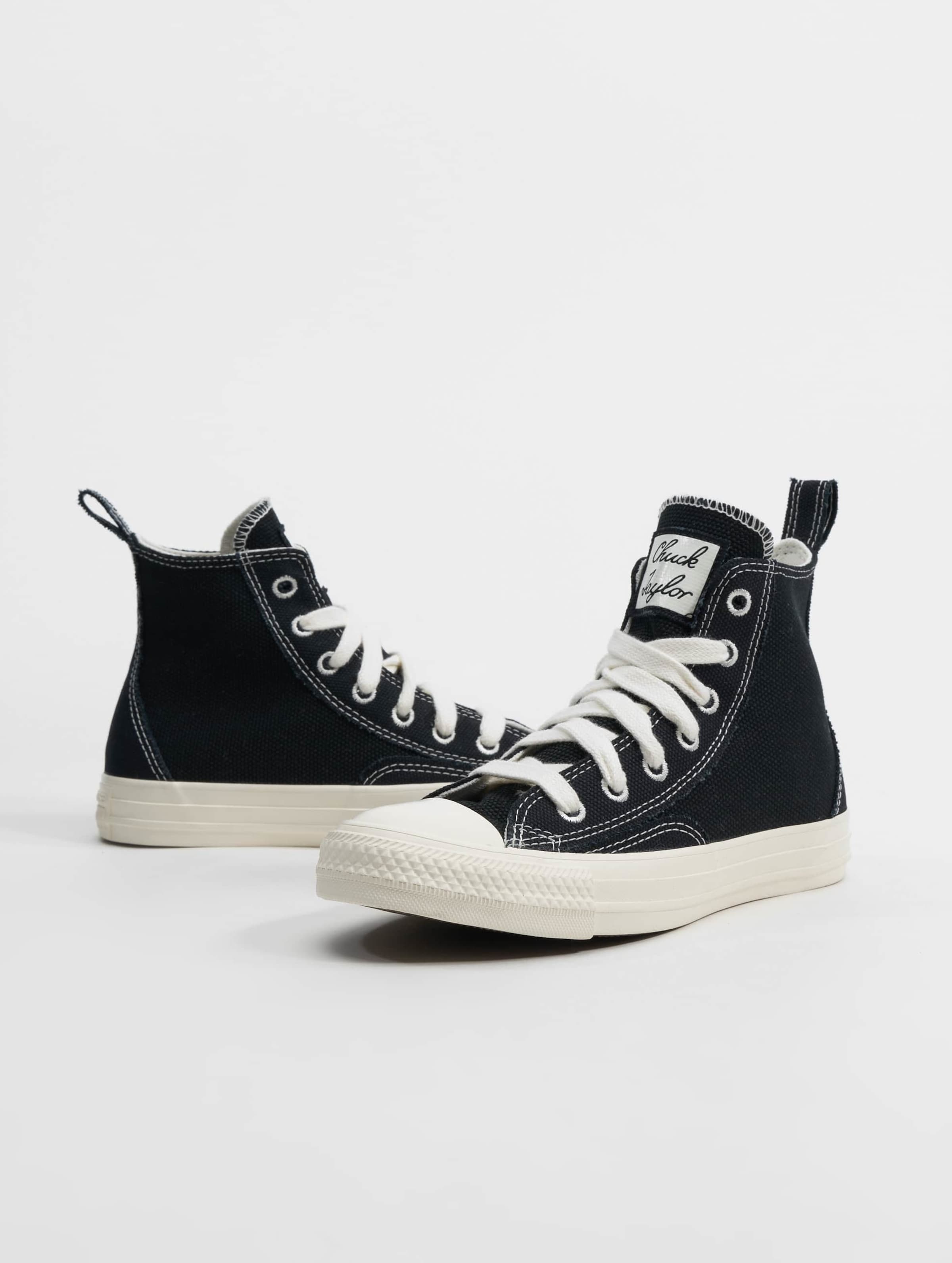 Chuck Taylor All Star