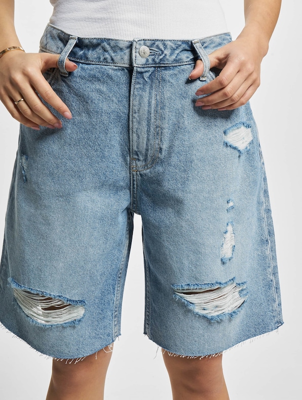 Calvin Klein Jeans 90s Shorts-3