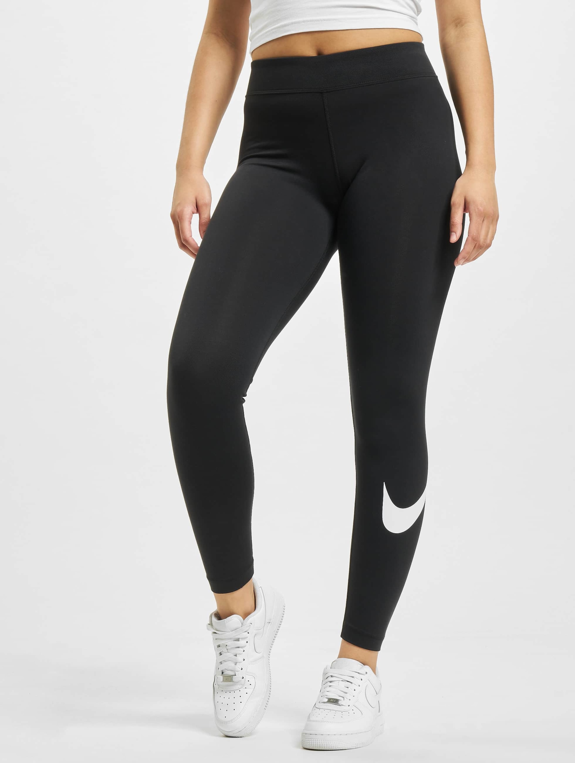 7/8 high-rise leggings in black - Nike | Mytheresa