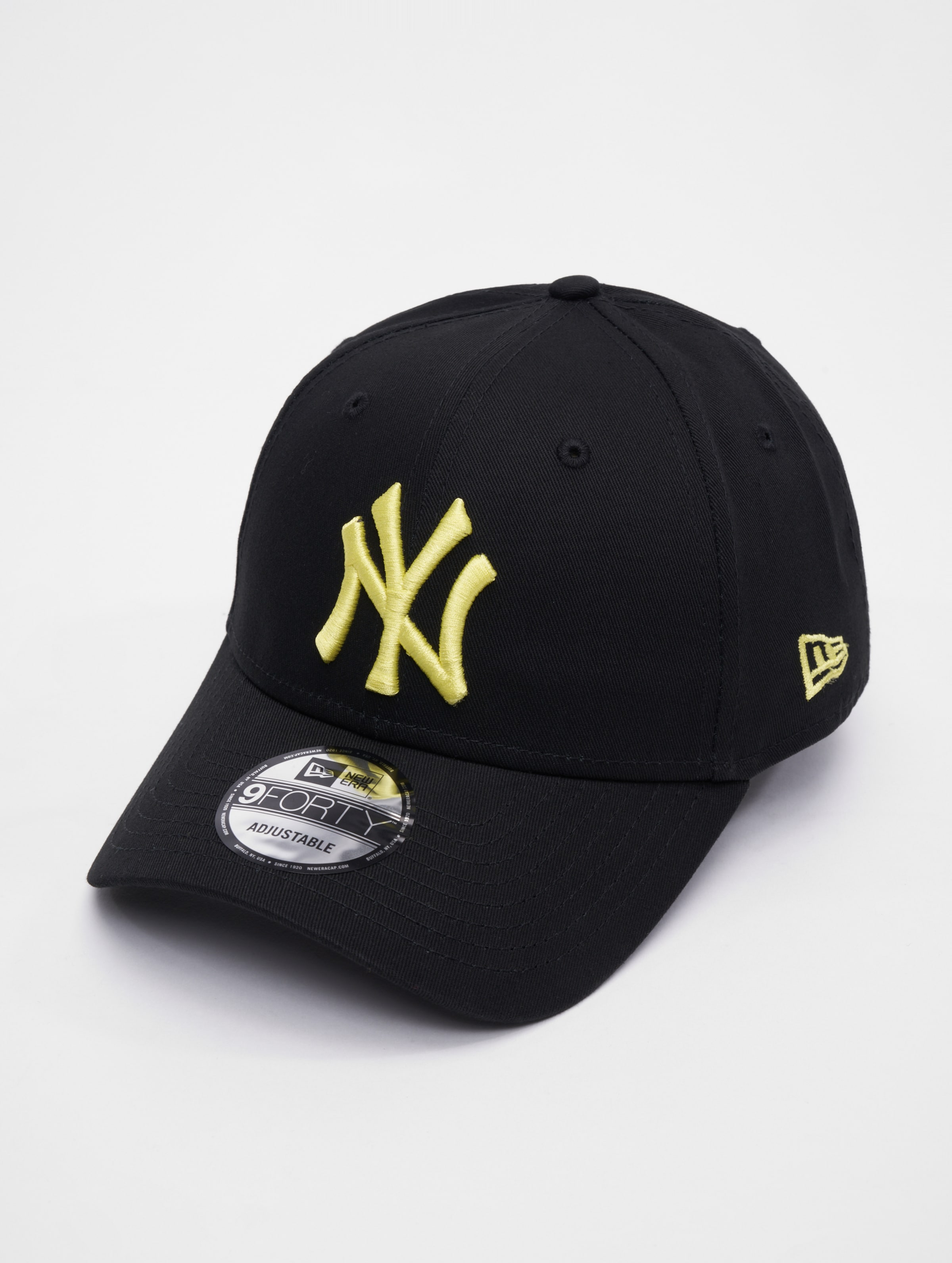 New York Yankees League Essential Black with Yellow Florescent 9FORTY Adjustable Cap
