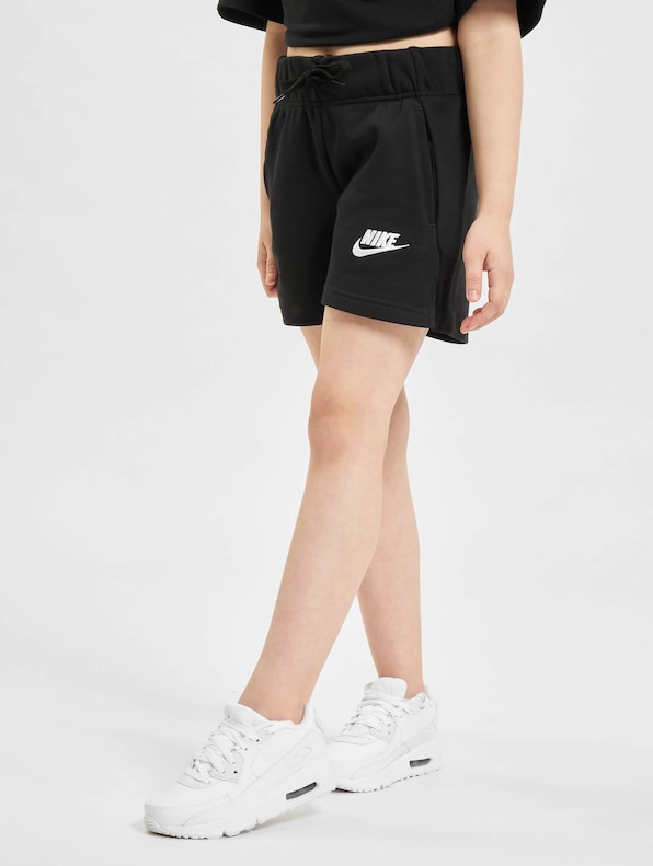 Nike Club Ft 5 In Shorts-2