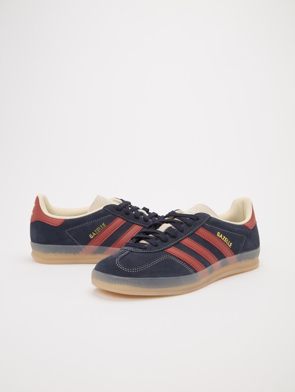 Gazelle Indoor-0