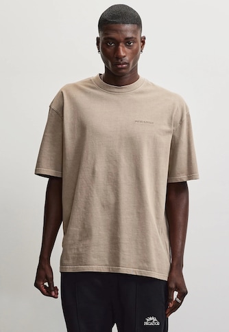 Logo Oversized