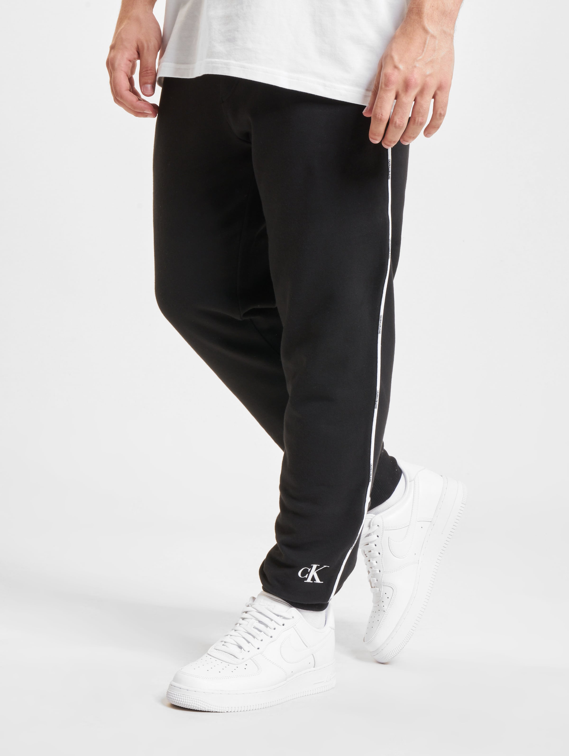 Calvin Klein Jeans Regular Jogginghose Männer,Unisex op kleur zwart, Maat L