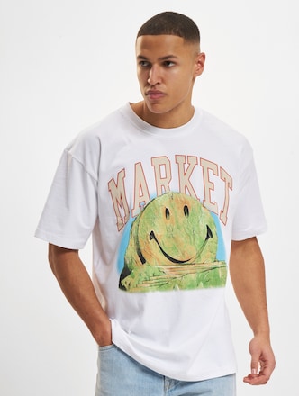 Market Smiley Out Of Body T-Shirts