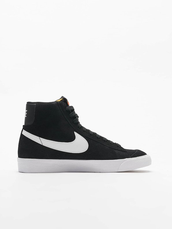 Nike Blazer Mid '77 Suede Sneakers-2